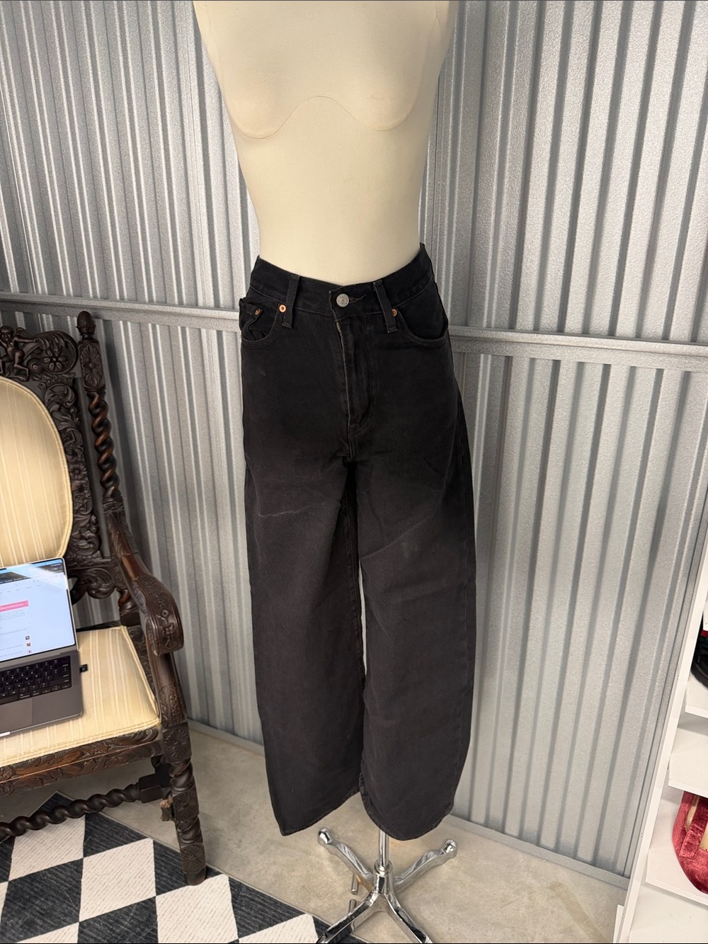 Levi's Black Wide-Leg High-Rise Jeans